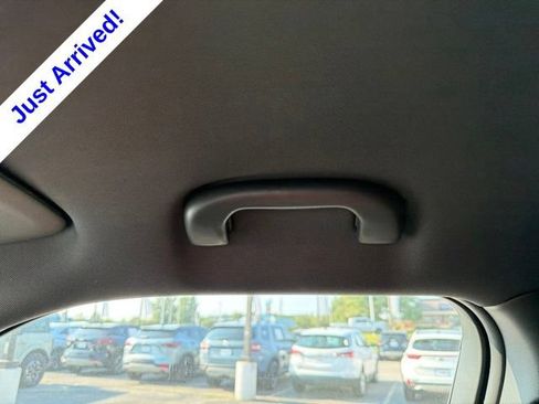 Used 2024 Chevrolet TrailBlazer RS FWD image 34