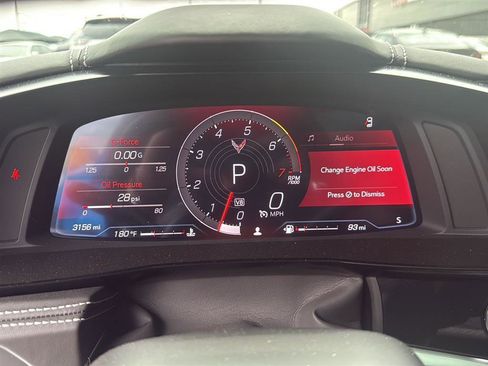 Used 2024 Chevrolet Corvette Stingray Premium Cpe w/ Z51 Performance Package image 3