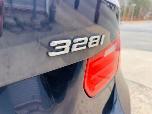 Used 2013 BMW 328i xDrive Sedan image 16