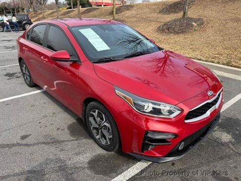 Used 2021 Kia Forte LXS FWD image 2