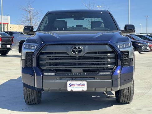 New 2026 Toyota Tundra Limited AWD/4WD image 7