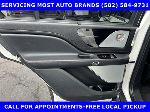 Used 2023 Lincoln Aviator Grand Touring w/ Equipment Group 301A image 18