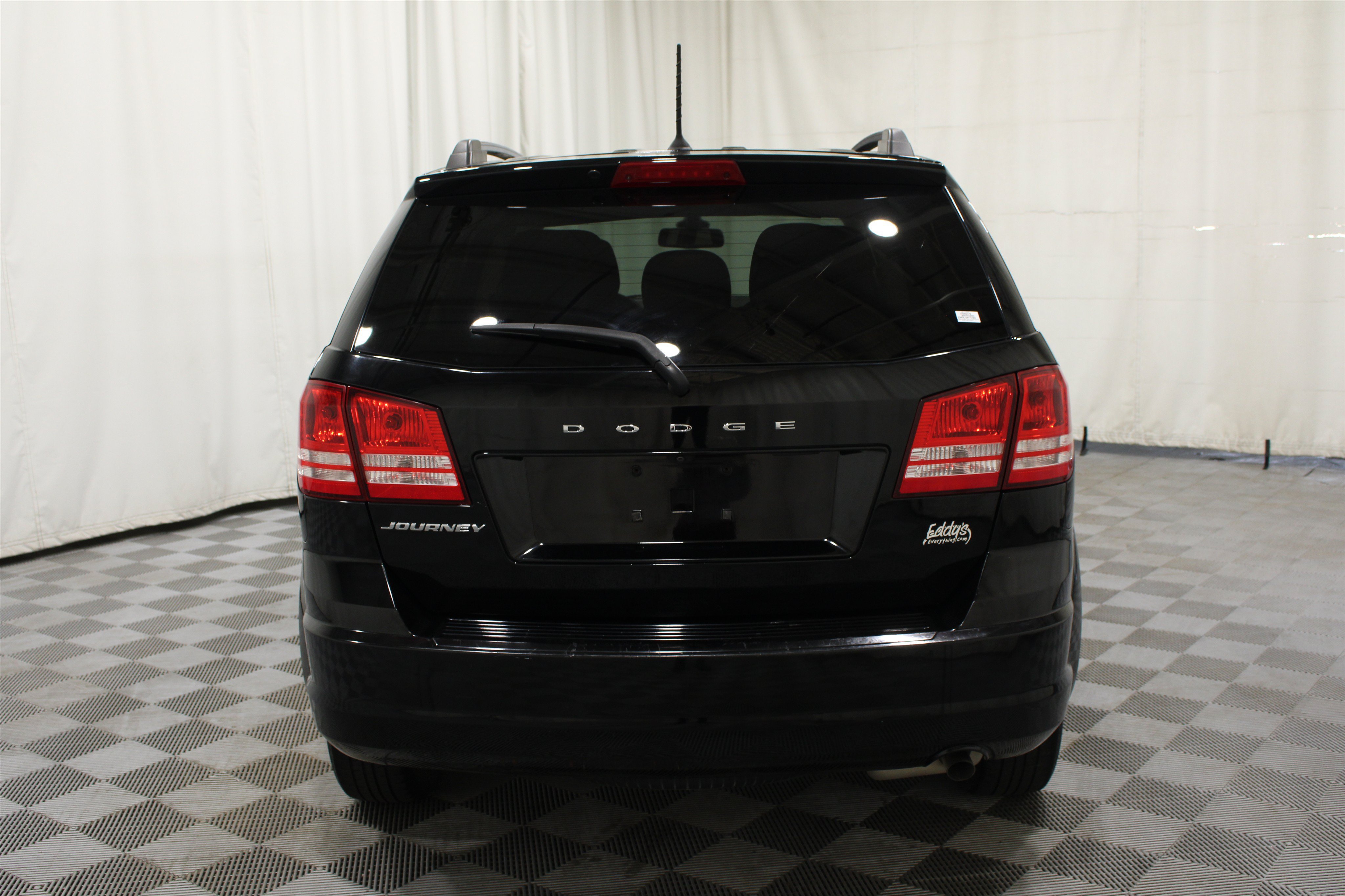 Used 2019 Dodge Journey SE FWD image 25