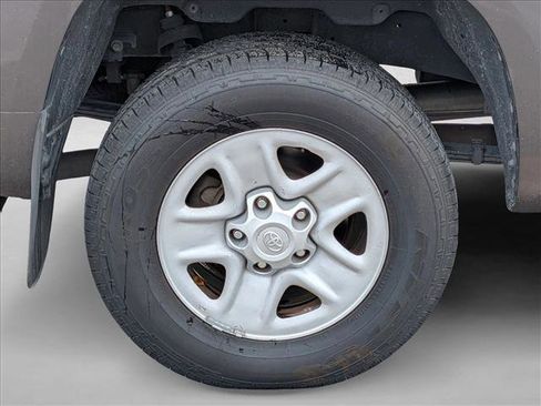 Used 2015 Toyota Tundra SR5 w/ SR5 Upgrade Package image 8