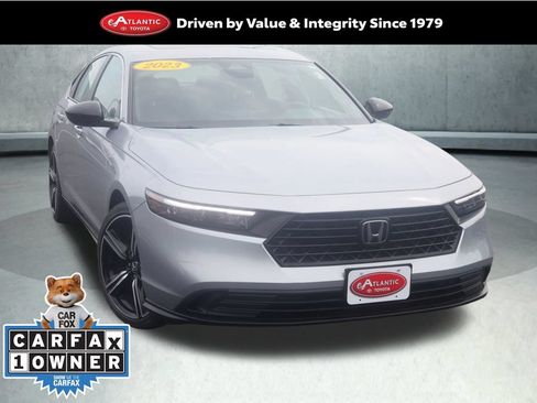 Used 2023 Honda Accord Sport image 1