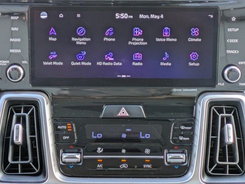 Certified 2023 Kia Sorento S FWD image 15