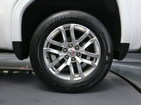 Used 2019 GMC Sierra 1500 SLT w/ SLT Premium Package image 16