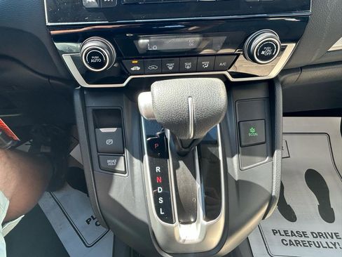 Used 2017 Honda CR-V LX image 39