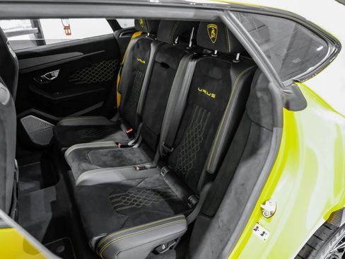 Used 2024 Lamborghini Urus Performante image 45