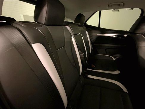 Used 2025 Buick Envision Sport Touring image 23