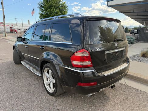 Used 2008 Mercedes-Benz GL 550 4MATIC image 3
