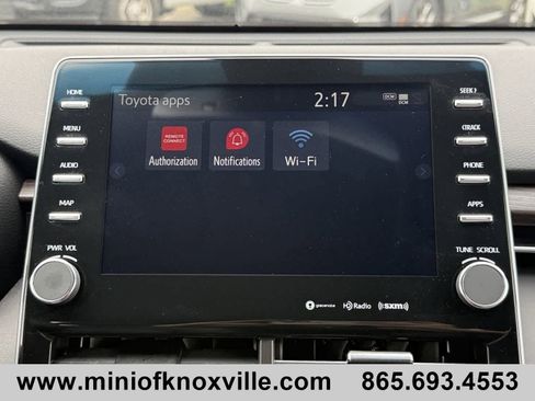 Used 2022 Toyota Avalon XLE w/ Moonroof Package image 21