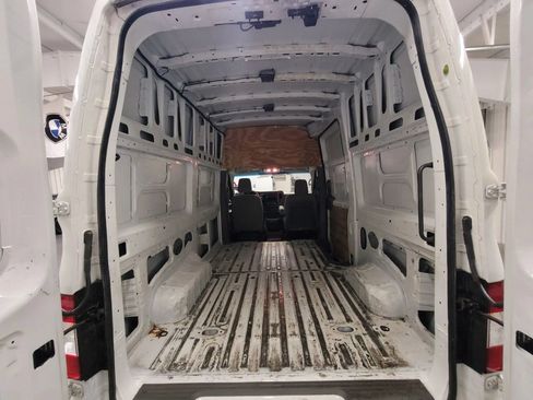 Used 2019 Nissan NV 2500 S RWD image 31