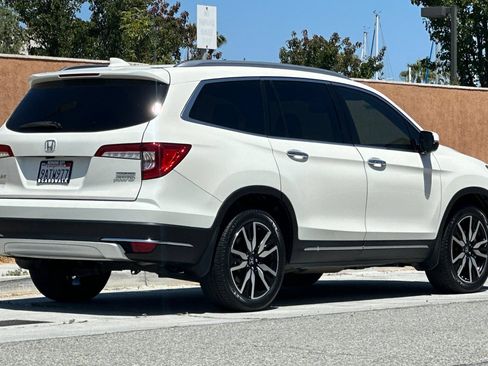 Used 2019 Honda Pilot Touring image 4