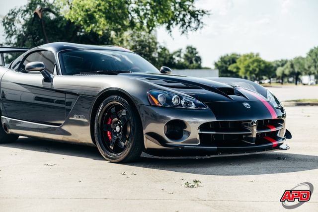 Used 2009 Dodge Viper ACR RWD image 50