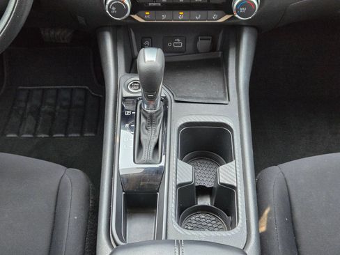 Used 2024 Nissan Sentra S FWD image 19