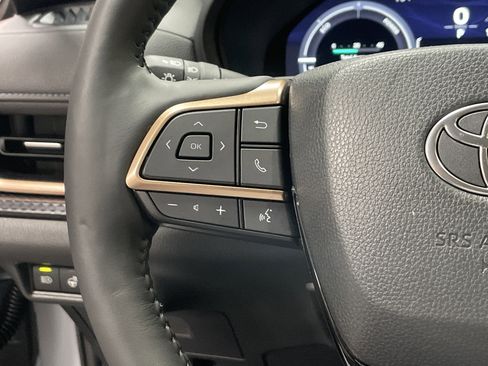 Used 2026 Toyota Grand Highlander AWD Hybrid image 19