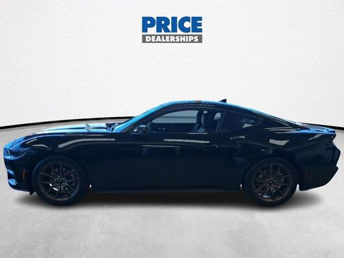 New 2025 Ford Mustang Premium image 5