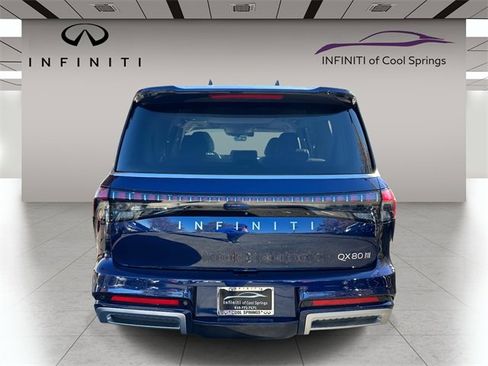 Certified 2025 INFINITI QX80 Sensory image 6