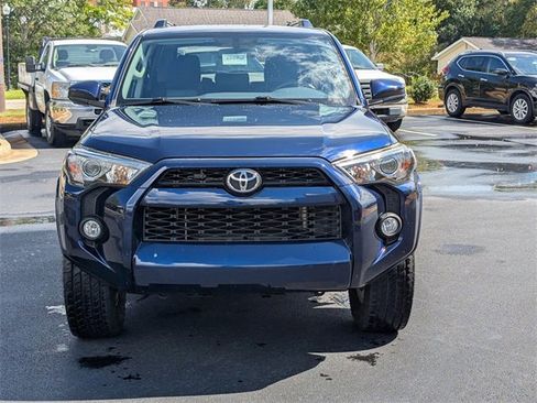 Used 2019 Toyota 4Runner 4WD image 2