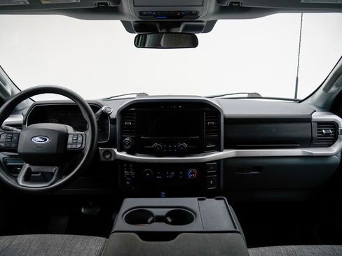 Used 2023 Ford F150 XLT w/ Trailer Tow Package image 27