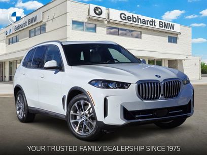 New 2026 BMW X5 xDrive50e w/ Premium Package