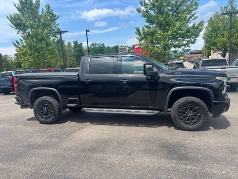 Used 2024 Chevrolet Silverado 2500 LTZ w/ LTZ Plus Package AWD/4WD image 5
