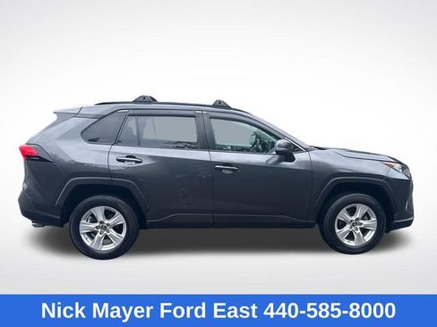 Used 2019 Toyota RAV4 XLE w/ Convenience Package AWD/4WD image 9