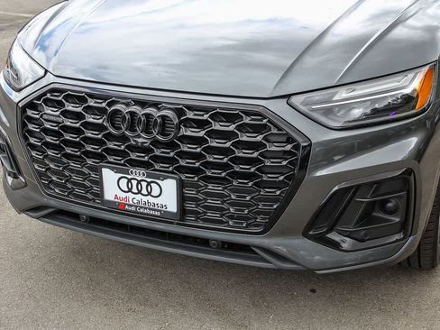 Used 2023 Audi Q5 2.0T Premium Plus w/ Premium Plus Package AWD/4WD image 8
