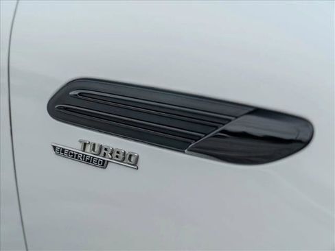 Certified 2023 Mercedes-Benz SL 43 AMG image 13