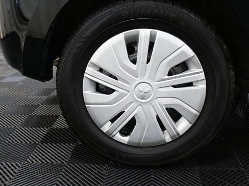 Used 2019 Mitsubishi Mirage ES image 30