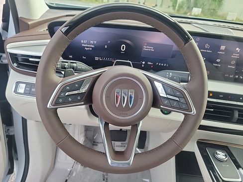 New 2026 Buick Enclave Avenir w/ Super Cruise Package FWD image 20