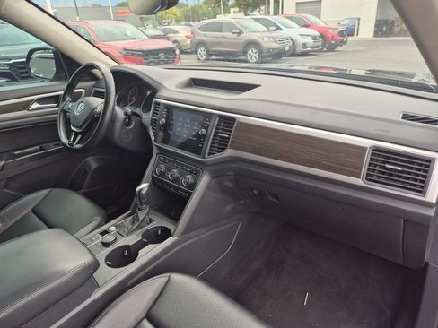 Used 2018 Volkswagen Atlas SE AWD/4WD image 31