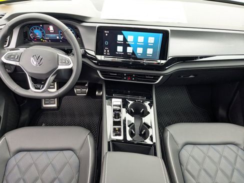 New 2026 Volkswagen Atlas Cross Sport SEL Premium R-Line AWD/4WD image 2