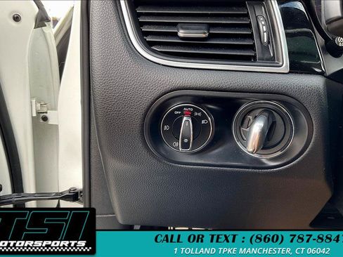 Used 2017 Porsche Macan S AWD/4WD image 33