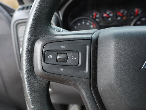 Used 2021 Chevrolet Silverado 1500 Custom image 22