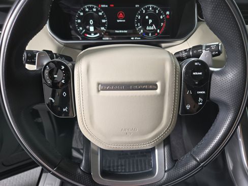 Used 2022 Land Rover Range Rover Sport HSE Silver Edition image 23