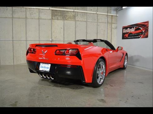 Used 2014 Chevrolet Corvette Stingray Convertible w/ 2LT Preferred Equipment Group RWD image 9