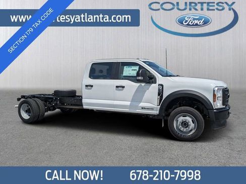 New 2025 Ford F550 4x4 Crew Cab Super Duty image 1