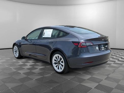 Used 2023 Tesla Model 3 Standard Range RWD image 3