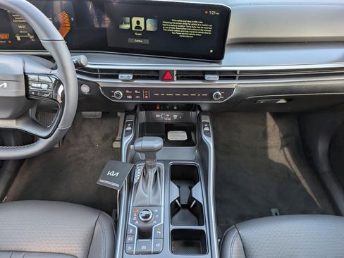 New 2026 Kia Sorento S AWD/4WD image 7