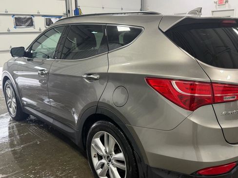 Used 2016 Hyundai Santa Fe Sport 2.0T w/ Option Group 05 AWD/4WD image 16