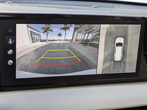 Used 2023 Hyundai Palisade Calligraphy image 23