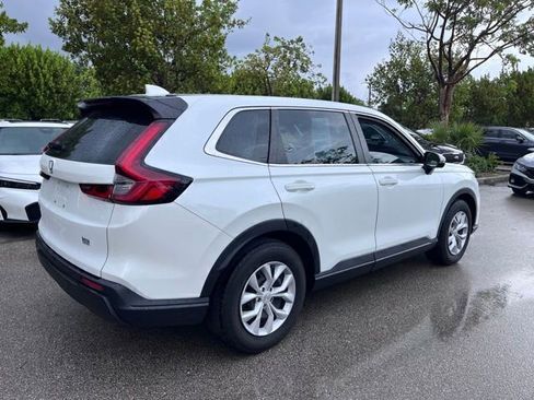 Used 2024 Honda CR-V LX image 6