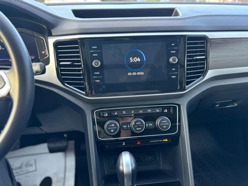 Used 2023 Volkswagen Atlas SE w/ Panoramic Sunroof Package image 14