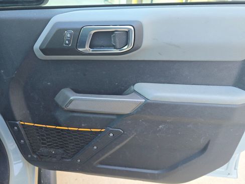 Used 2022 Ford Bronco Badlands image 28