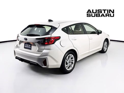 Certified 2024 Subaru Impreza 2.0i image 7