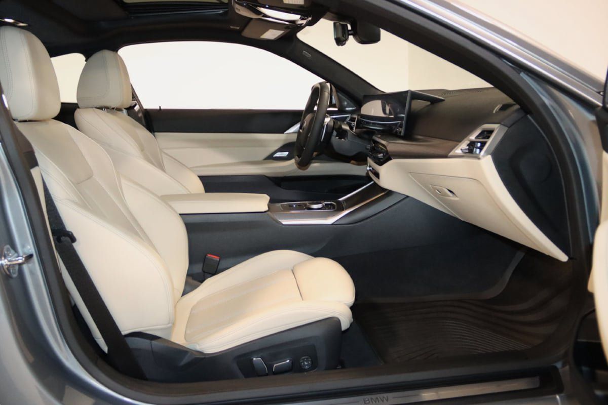 Used 2026 BMW 430i xDrive Coupe w/ Premium Package AWD/4WD image 68