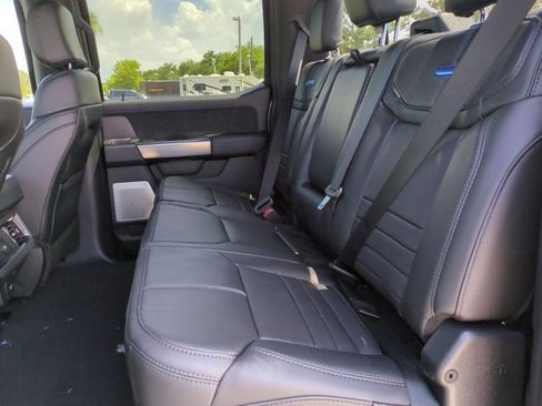 New 2025 Ford F350 Platinum w/ FX4 Off-Road Package image 14