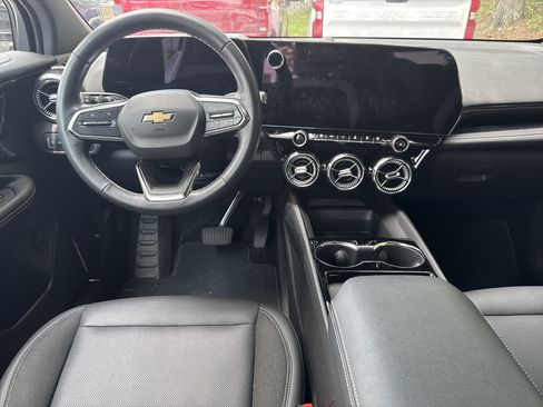 Certified 2024 Chevrolet Blazer EV LT AWD/4WD image 21